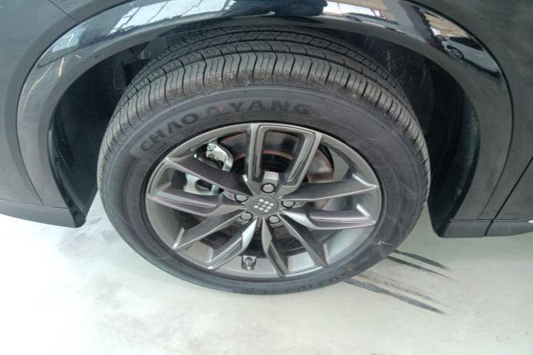 Used Landian E5 PLUS 2025 165 km Long-Range First Edition 7-Seater
