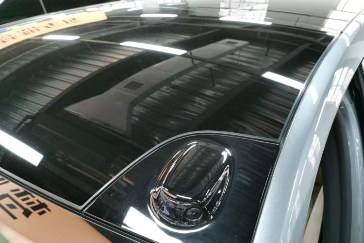 Used ONVO Luxeed L90 2025 Model—Max Six-Seater Version