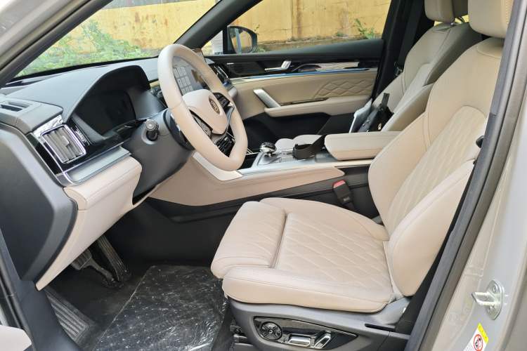 Used BYD Tang New Energy 2025 Intelligent Driving Version DM-i 115KM Flagship Edition