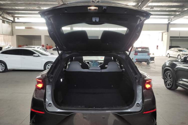 Used CHANGAN UNI-T 2023 Second-Generation 1.5T Prestige Model