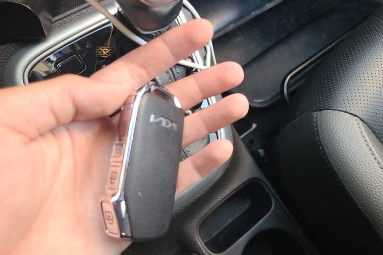 Used Kia kx1 Stonic 2021 1.4L CVT Fun Edition