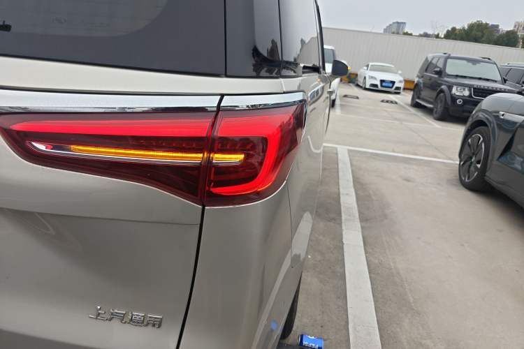 Used Buick GL8 2023 ES Lu Zun Luxury Edition and Yue Version