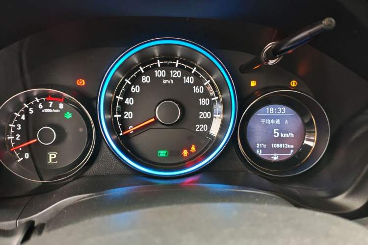 Used Honda XR-V 2015 1.8L VTi CVT Luxury Edition