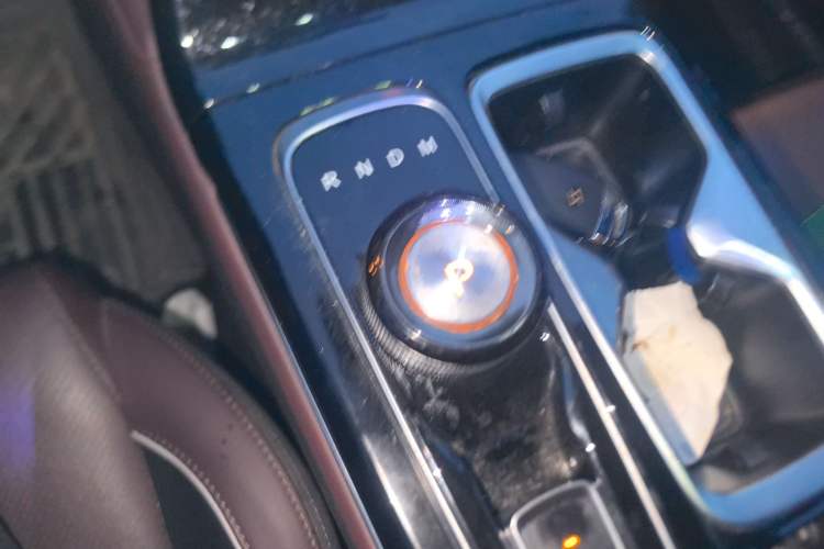 Used SOL QX 2021 300T DCT Deluxe Smart Connectivity Version
