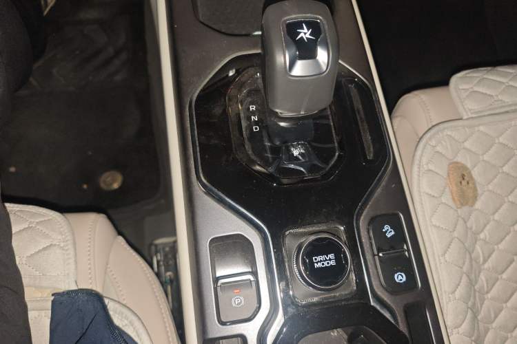 Used Geely Auto icon 2023 1.5TD Chocolate Luxe Edition