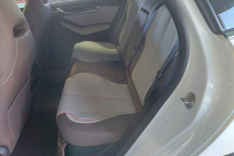 Used BYD Qin PLUS 2024 HONOR Edition DM-i 120KM Leading Model
