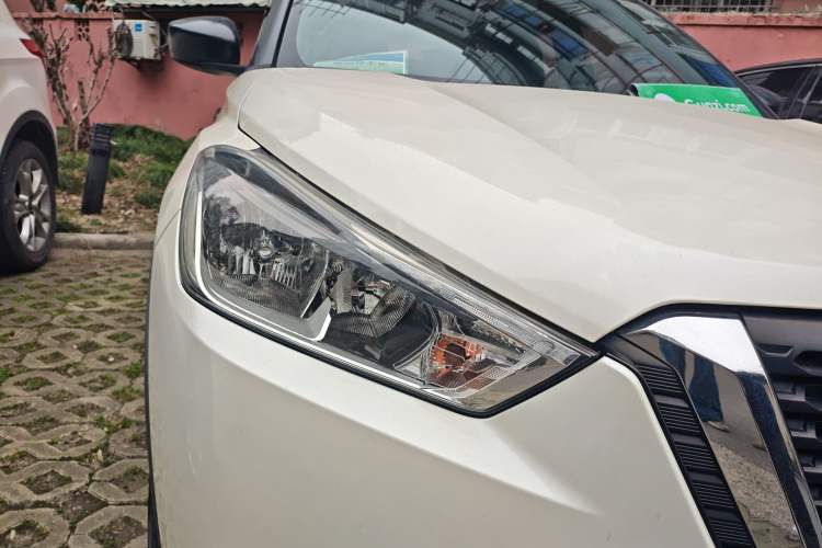 Used Nissan Kicks 2019 1.5L Manual Cool Edition