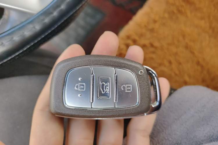 Used Hyundai Tucson 2018 1.6T Dual-Clutch Two-Wheel Drive 15th Anniversary Special Edition
