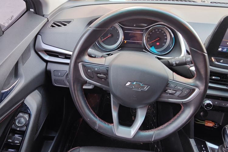 Used Chevrolet Orlando 2020 Light Hybrid Redline 530T Automatic Enjoyment Edition (5+2 Models)