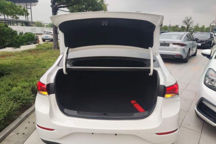 Used Buick GT 2021 Revised Version Flagship 1.5L Automatic Elite Edition Trunk