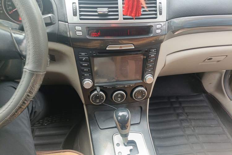 Used Bestune B70 2010 2.0L automatic comfort version
