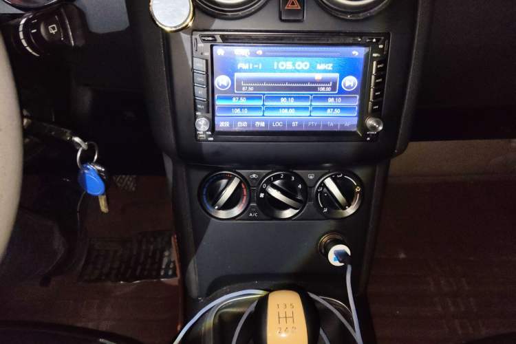 Used Nissan Qashqai 2012 1.6XE Wind 5MT 2WD Audio And AC Panel