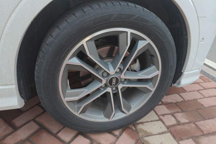 Used Audi Q3 2023 35 TFSI Fashion Elegant Version (1.4T)