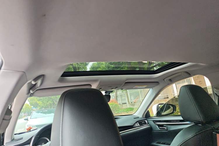 Used Lexus ES 2015 200 Elite Edition
