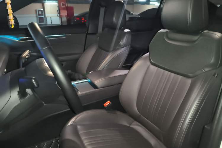 Used Ford Mondeo 2025 2.0T EcoBoost Ultimate Edition Left Front Seat