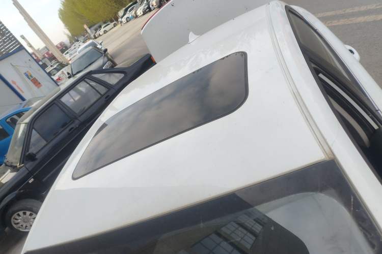 Used Geely Auto Emgrand 2022 4th Generation 1.5L CVT Luxury Model Roof