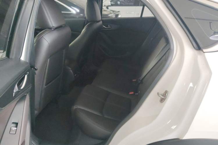 Used Mazda CX-4 2021 2.0L Automatic Two-Wheel Drive Blue Sky Leading Edition