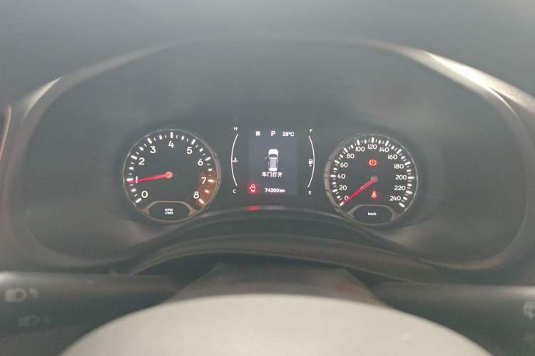 Used Jeep Renegade 2018 Connected Large Screen Version 180T Automatic High-Energy Edition Instrument Cluster