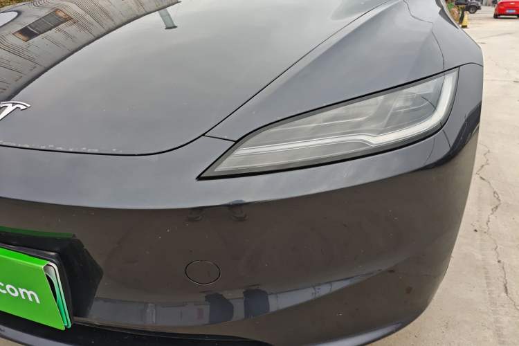 Used Tesla Model 3 2023 Rear-Wheel-Drive Version
