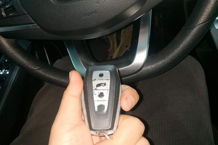 Used Geely Auto Emgrand 2021 UP 1.5L CVT Luxury Model Vehicle Key