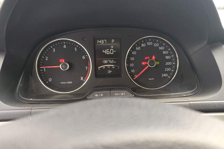 Used Volkswagen Lavida 2013 Restyled Classic 1.6L Automatic Comfort Edition
