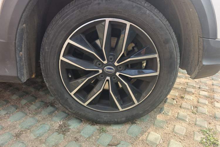 Used SWM X3 2020 1.5L Manual Value Edition 7 Seats