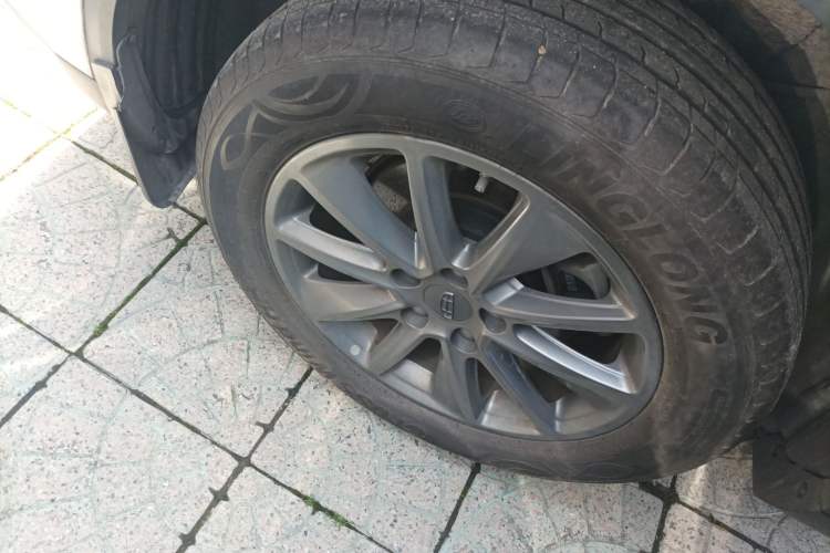 Used Geely Auto Jiajie 2021 1.8TD DCT Comfort Model Right Rear Wheel Hub
