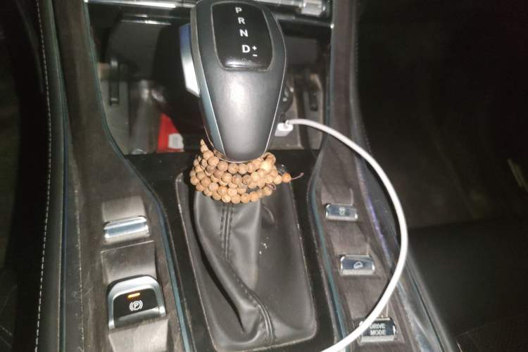 Used Dongfeng Fengon 580 2022 1.5T Automatic Luxury Version Gear Lever