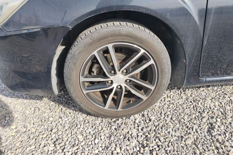 Used Bestune B50 2013 1.6L manual luxury version
