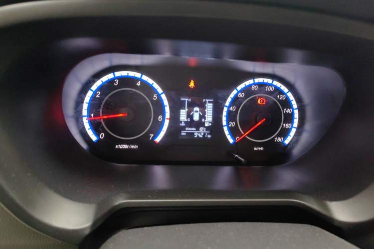 Used CHANGAN KAICHENG Ounuo S 2023 1.5L Deluxe Edition Dual-Steaming Air-Conditioned Passenger Van JL473QG 7 Seats Instrument Cluster