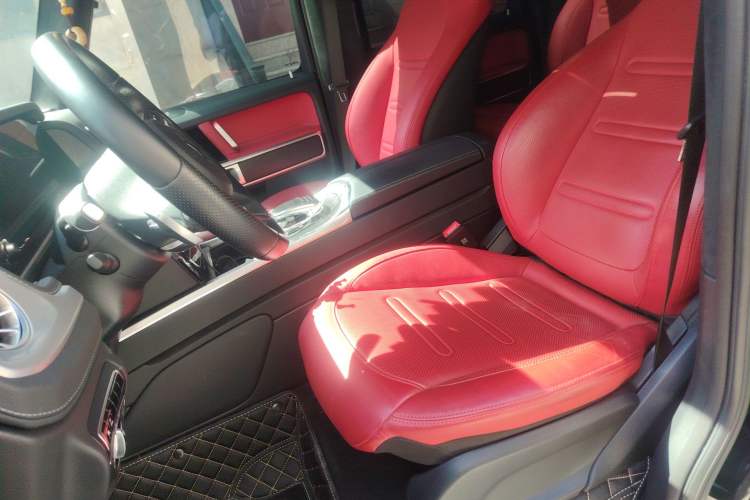 Used Mercedes-Benz G-Class 2024 G 500 Left Front Seat