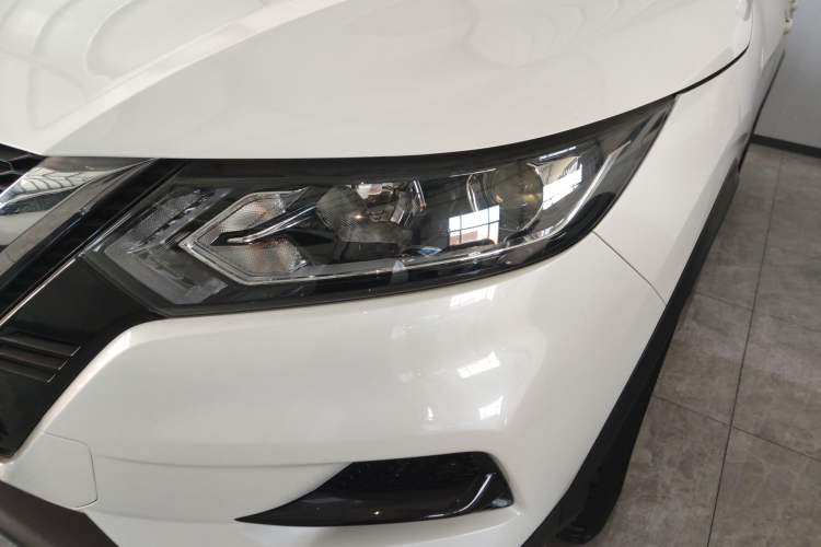 Used Nissan Qashqai 2022 2.0L CVT XV Smart Enjoyment Version
