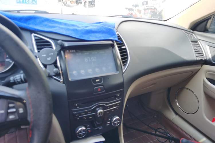 Used Bestune B50 2013 1.6L manual luxury version