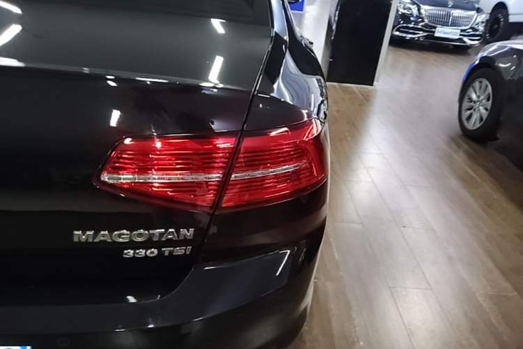 Used Volkswagen Magotan 2019 330TSI DSG Luxury Version China VI Standard
