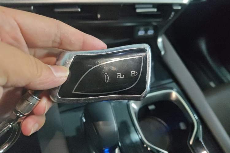 Used Lexus RX 2023 350h Two-Wheel Drive Comfort Edition Interior 1