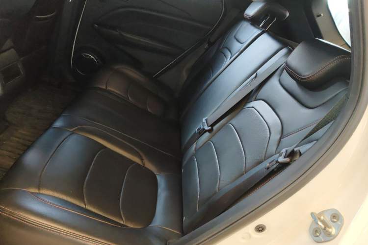 Used Dongfeng Fengon 500 2021 1.5L Manual Enjoyment Model
