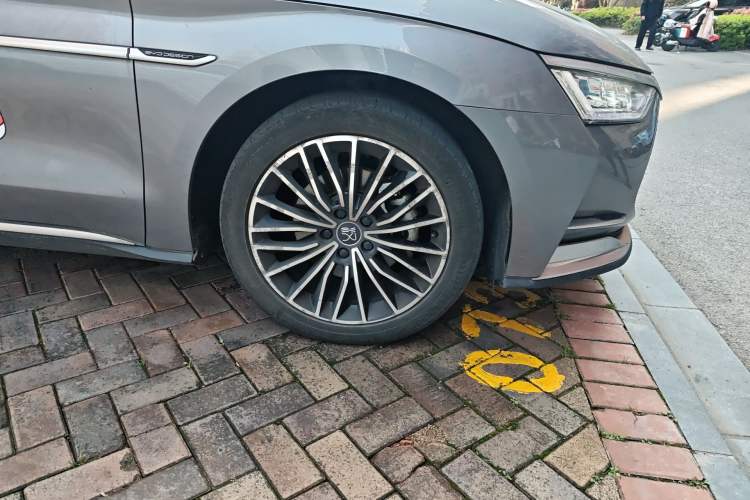 Used BYD Han 2020 DM Four-Wheel Drive Performance Edition Luxury Model