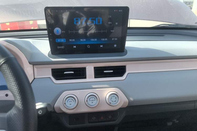 Used Chery QQ Ice Cream 2023 170km Milkshake – Lithium Iron Phosphate Audio And AC Panel