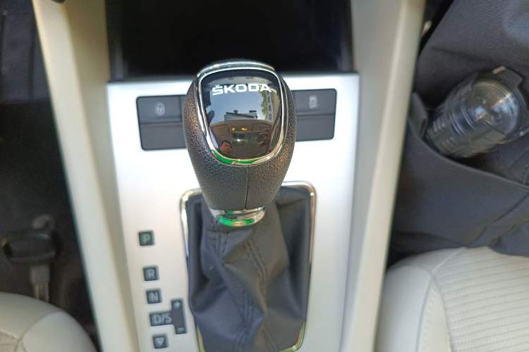 Used Skoda Octavia 2015 1.6L Automatic Yijie Edition