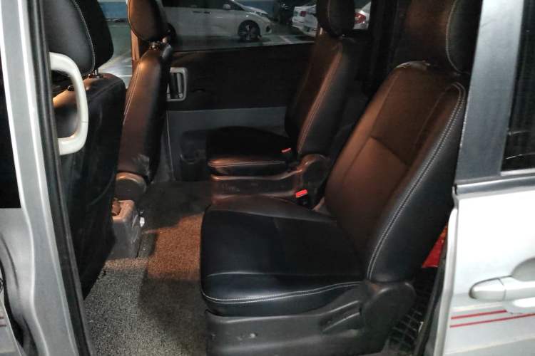 Used Great Wall V80 2013 1.5T Manual Sishang Model
