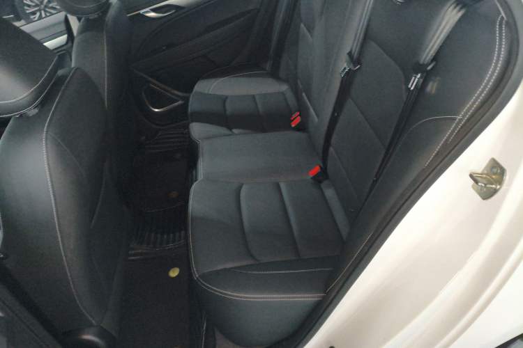 Used Geely Auto Emgrand 2019 Leading Edition 1.5L Manual Upward Asian Games Edition China VI
