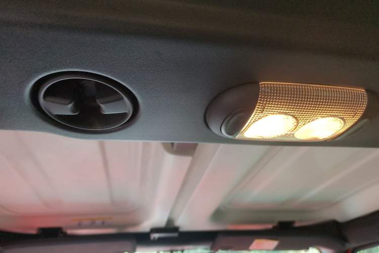 Used Jeep Wrangler 2014 3.0L Sahara Four-Door Edition