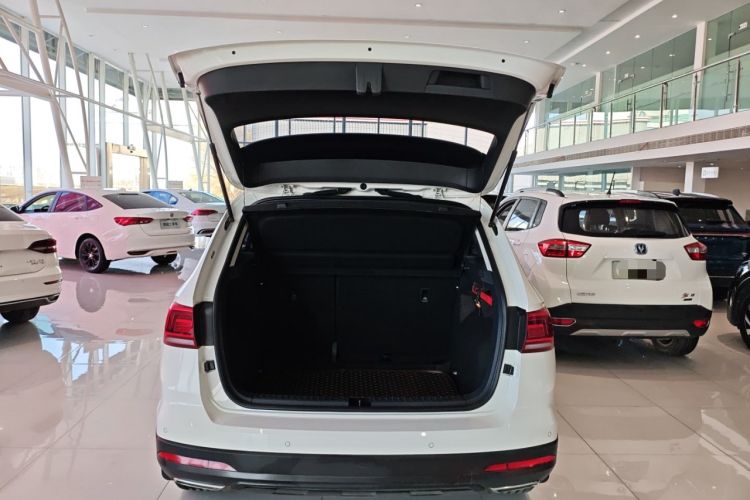 Used Volkswagen Tharu 2020 280TSI Two-Wheel Drive Luxury Plus Version China VI Standard Trunk