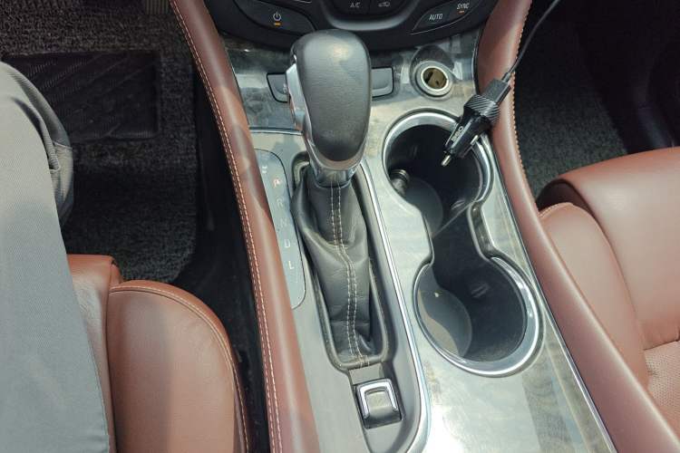 Used Buick Envision 2014 28T Four-Wheel Drive Luxury Model
