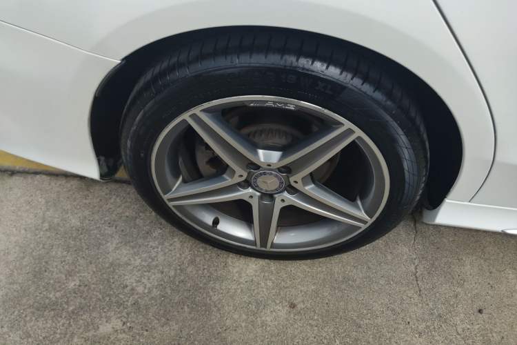 Used Mercedes-Benz C-Class 2015 C 260 L Sport Edition
