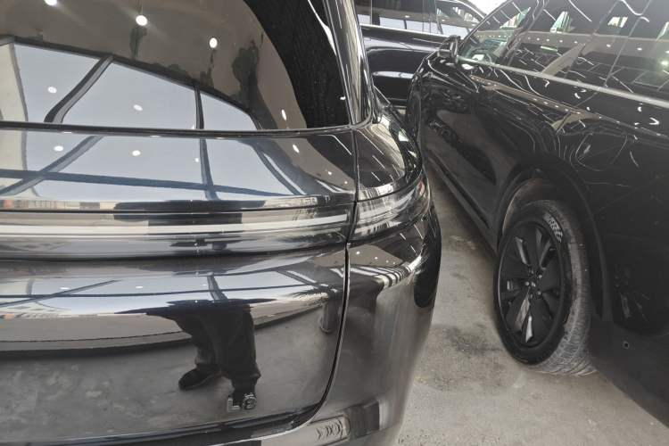 Used Li Auto L8 2023 Pro Model Right Rear Taillight