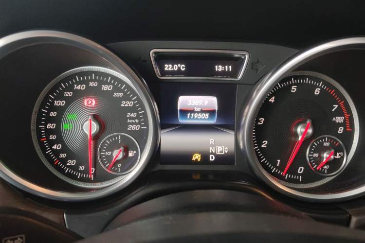 Used Mercedes-Benz GLE 2016 GLE 400 4MATIC Instrument Cluster