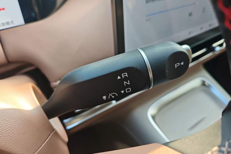 Used Wuling Bingo S 2025 Model 325km Deluxe Edition