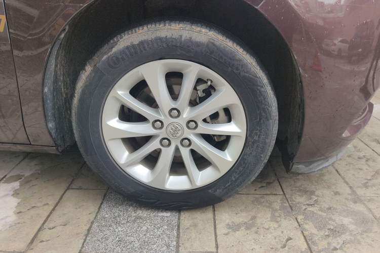 Used Buick GL8 2018 ES 28T Comfort Model China VI Standard Right Front Wheel Hub