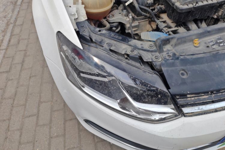 Used Volkswagen Polo 2018 1.5L Automatic Enjoyment Model Right Front Headlight